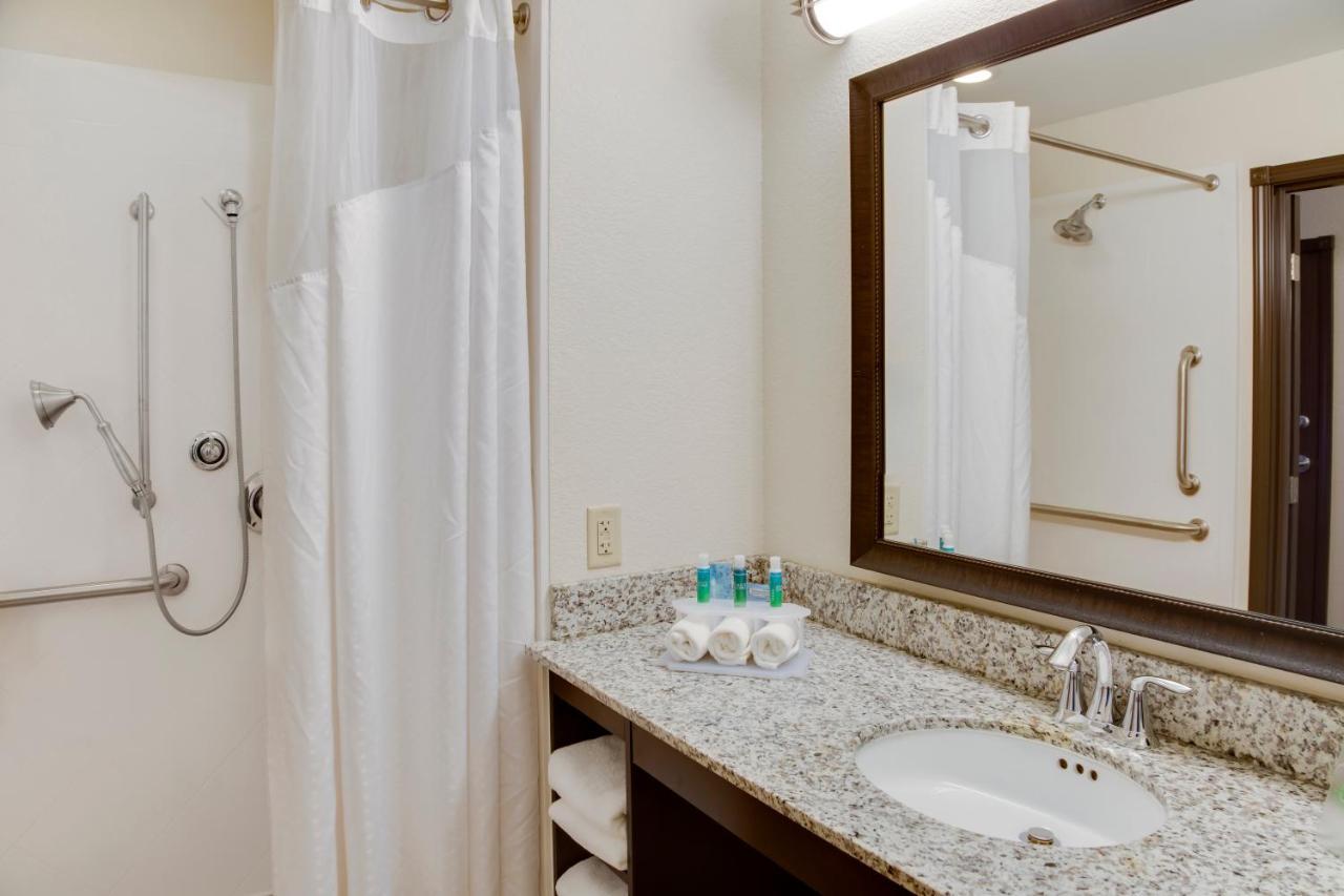 Holiday Inn Express & Suites Nevada By Ihg Quarto foto