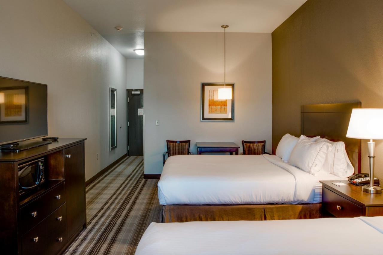 Holiday Inn Express & Suites Nevada By Ihg Quarto foto